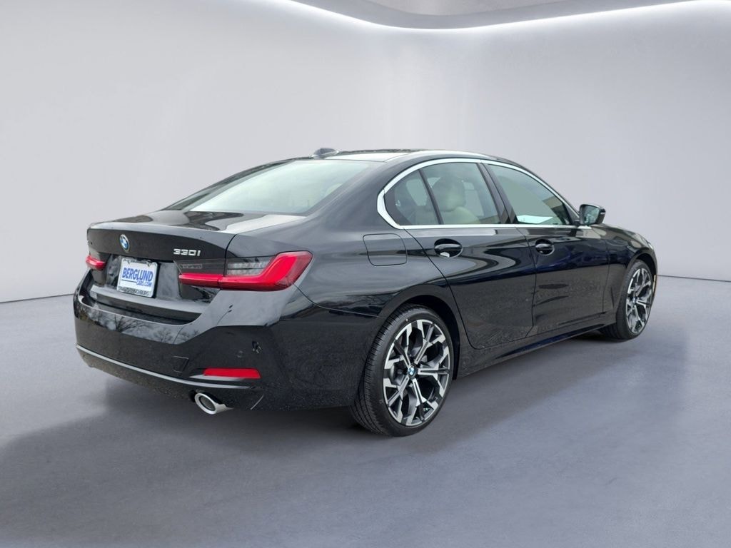 New 2026 BMW 330i xDrive Sedan