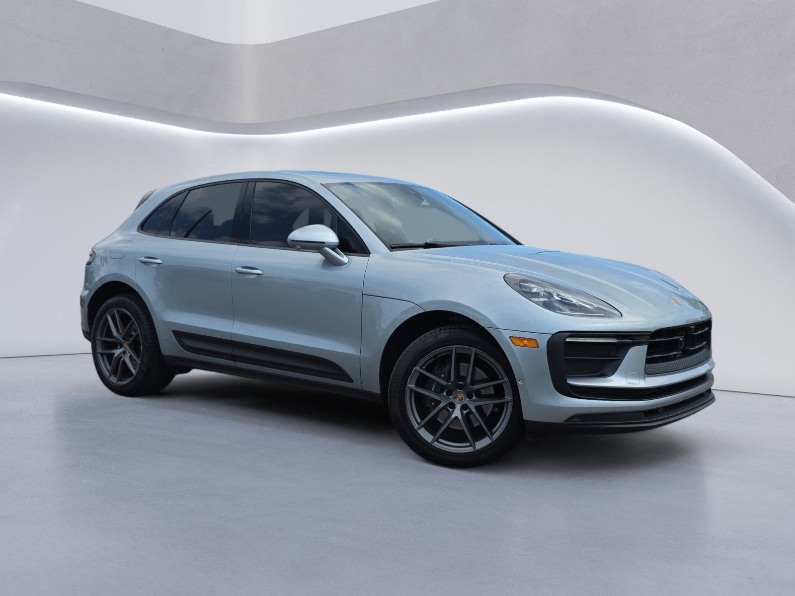 Used 2023 Porsche Macan T SUV