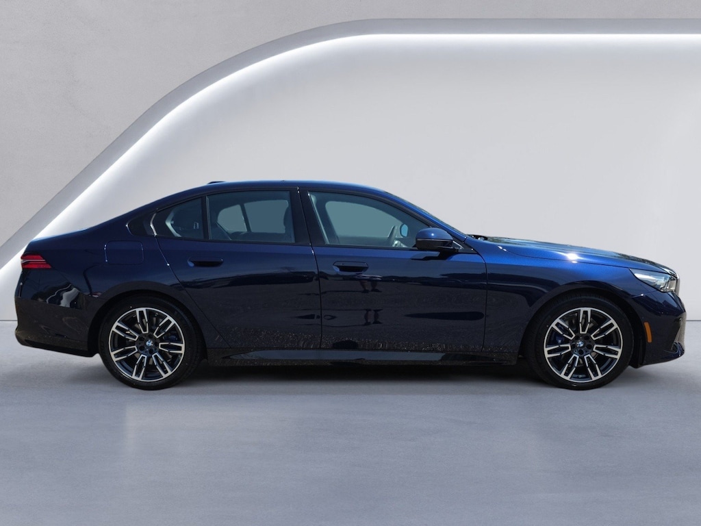New 2027 BMW 530i xDrive Sedan