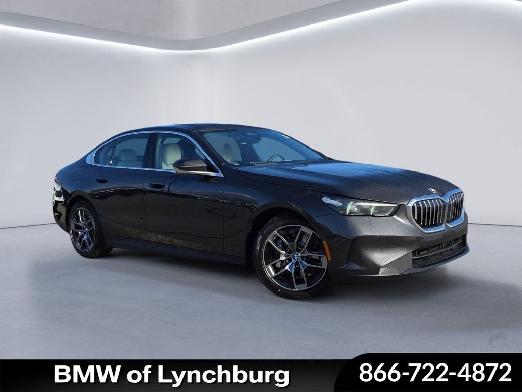 2026 BMW 5 Series 530i
