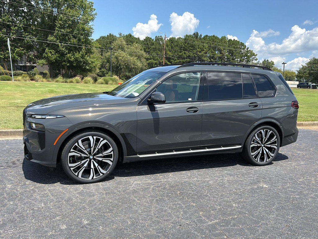 New 2027 BMW X7 xDrive40i SUV