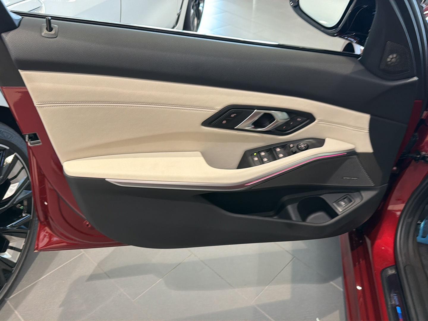 2026 BMW 3 Series M340i - Photo 14