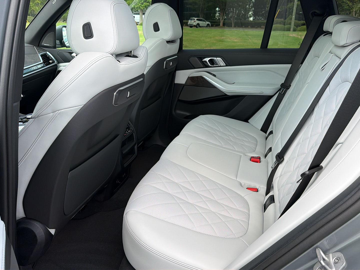 2026 BMW X5 40i - Photo 11