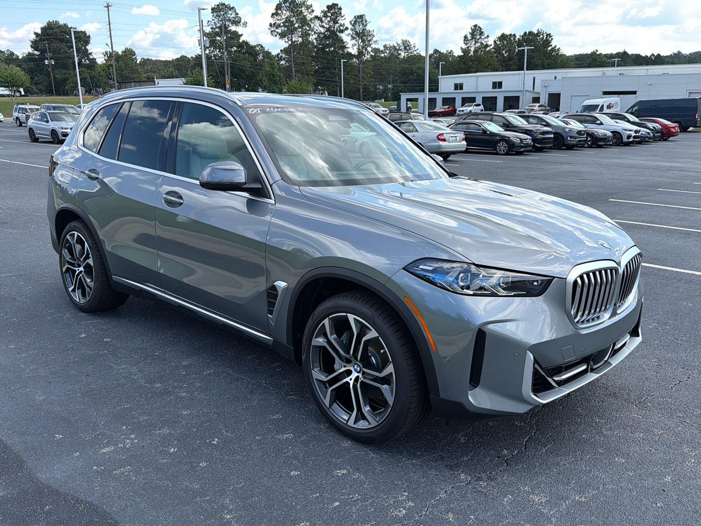 2026 BMW X5 40i - Photo 8