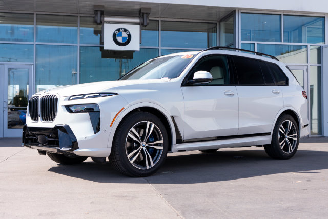 2026 BMW X7