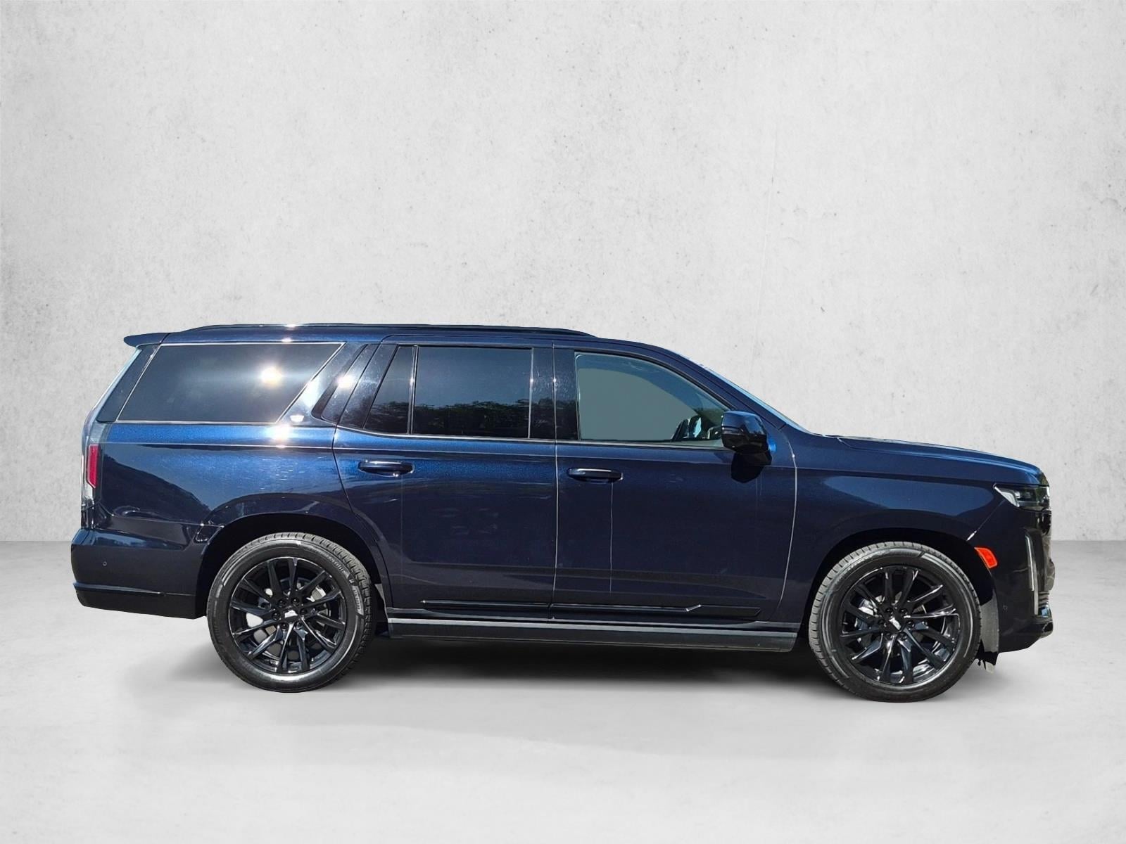 2023 Cadillac Escalade Sport - Photo 4