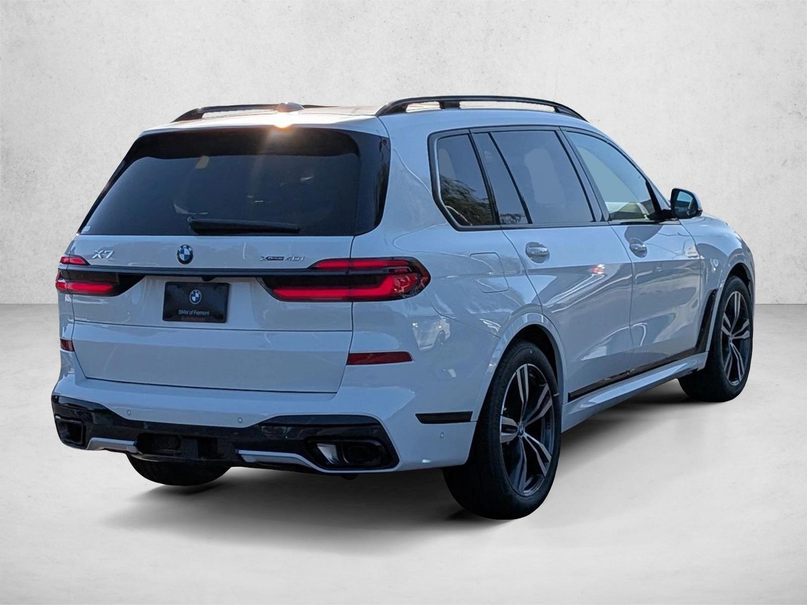 New 2027 BMW X7 xDrive40i SUV