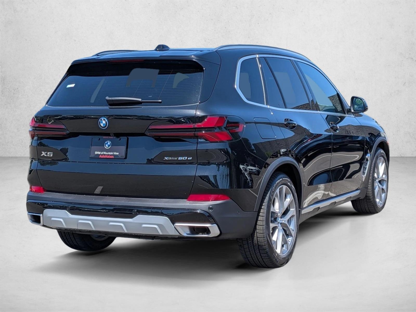 New 2026 BMW X5 PHEV xDrive50e SUV