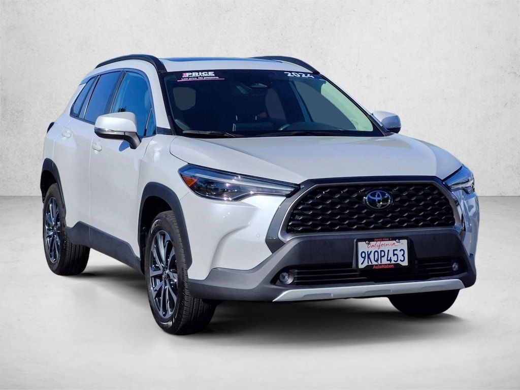 Used 2024 Toyota Corolla Cross XLE SUV