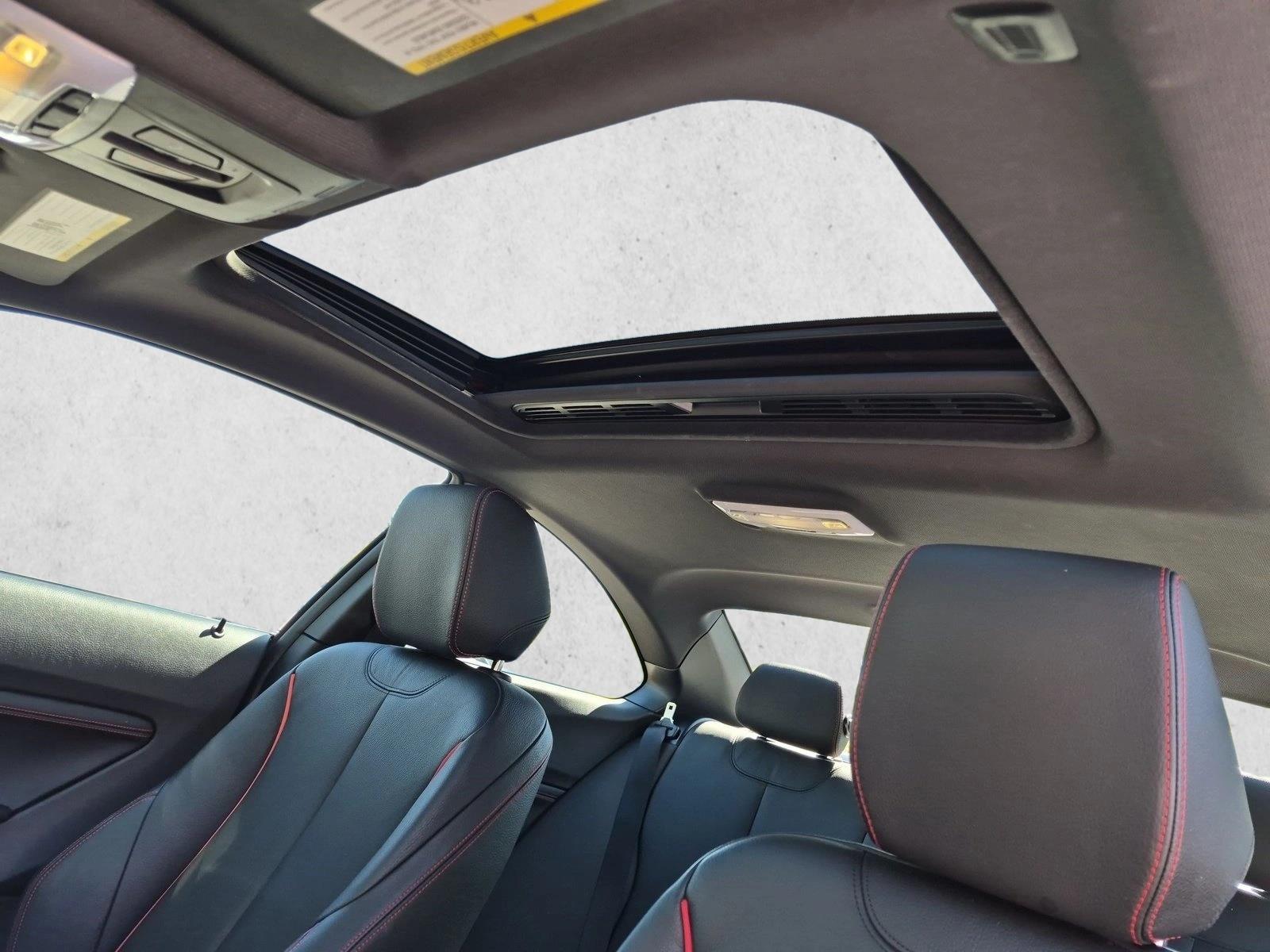 2019 BMW 2 Series 230i - Photo 16