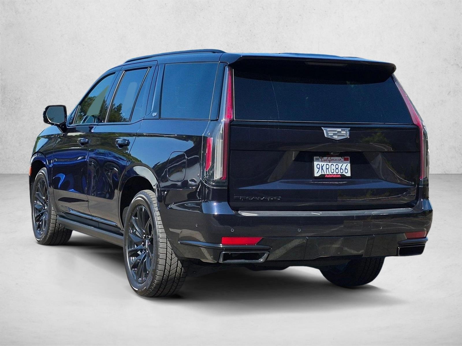 2023 Cadillac Escalade Sport - Photo 8