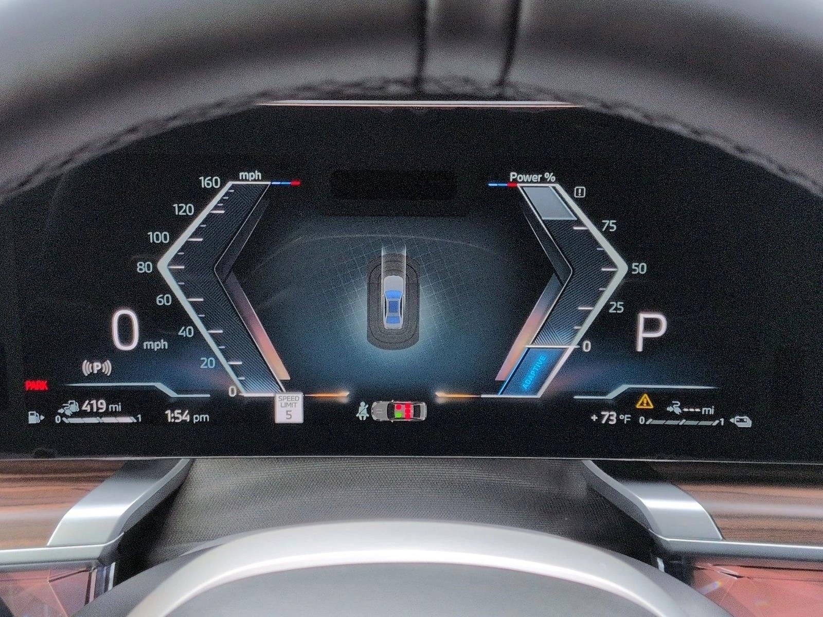 2026 BMW 7 Series 750e - Photo 11