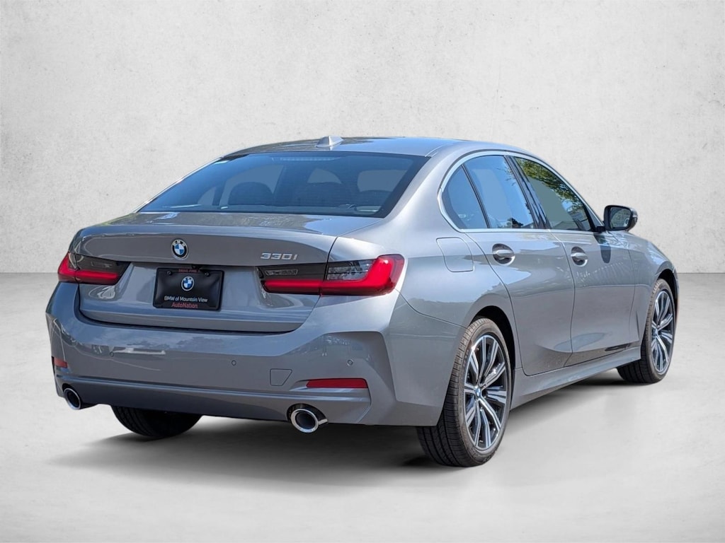 New 2026 BMW 330i Sedan