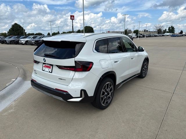 2027 BMW X1 28i - Photo 7