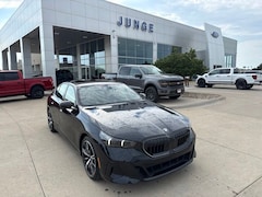 2027 BMW 530i xDrive Sedan