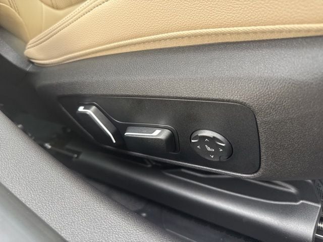 2026 BMW 3 Series 330i - Photo 10