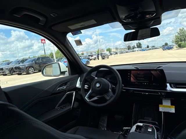2027 BMW X1 28i - Photo 18