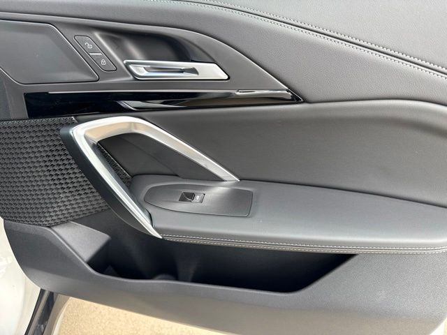 2027 BMW X1 28i - Photo 10