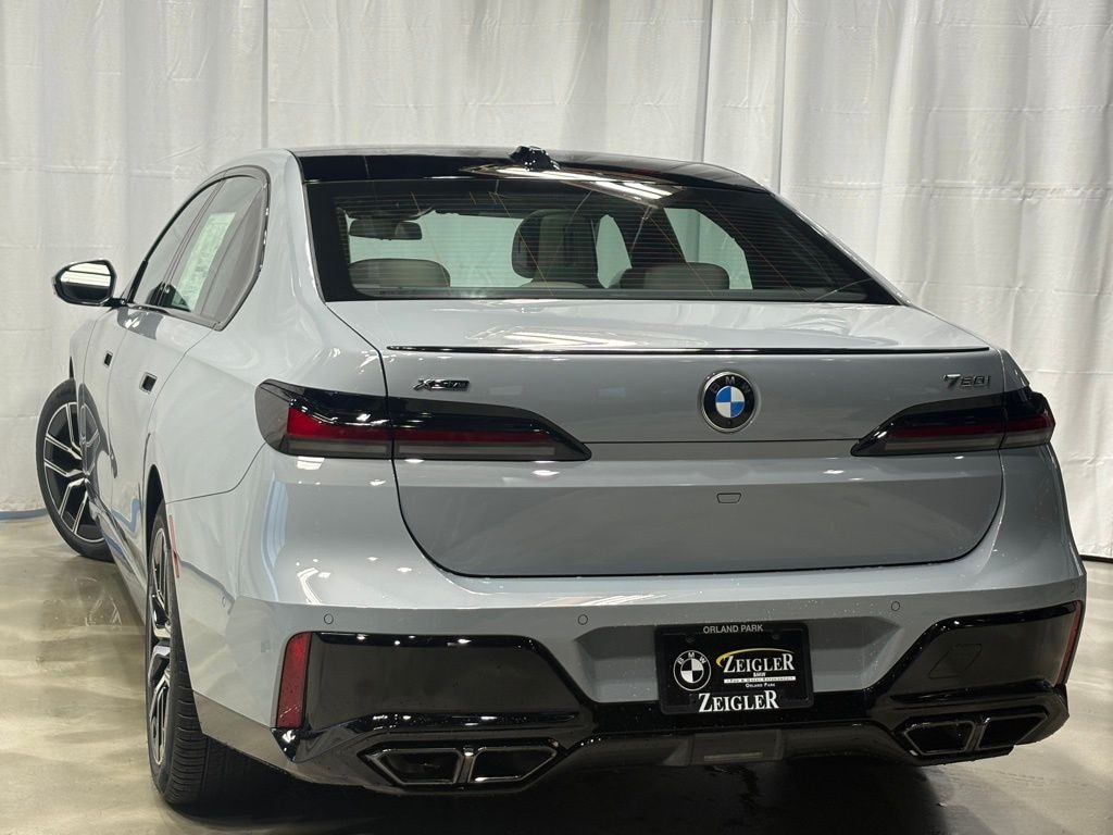 Used 2026 BMW 760i xDrive Sedan