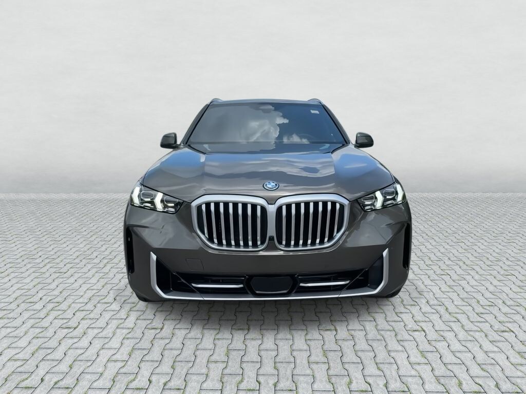 New 2026 BMW X5 xDrive50e SUV