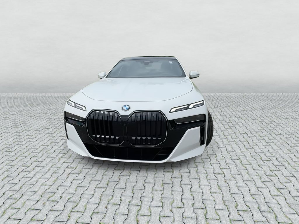 Used 2026 BMW 760i xDrive Sedan