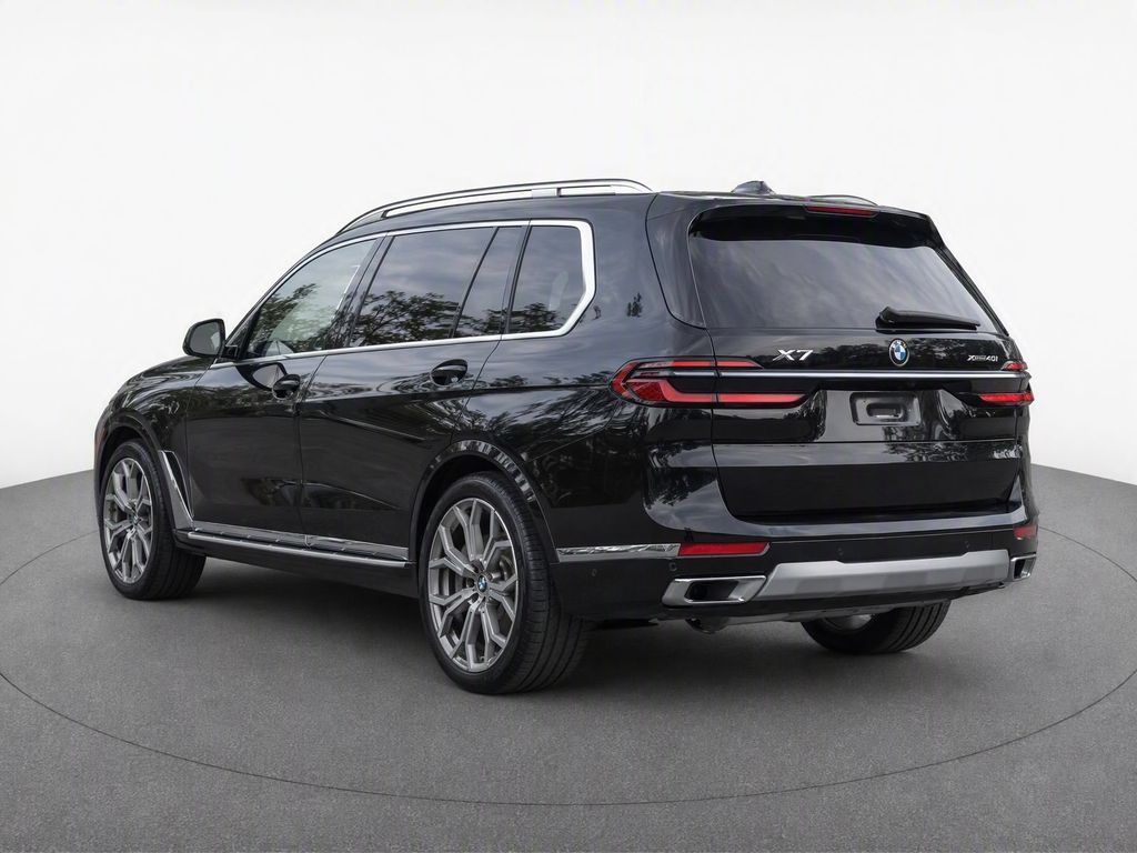 Certified 2025 BMW X7 xDrive40i SUV