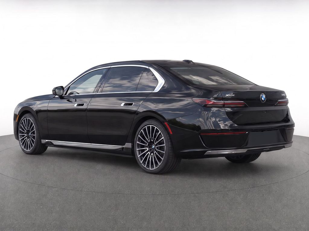 New 2027 BMW 7 Series xDrive Sedan