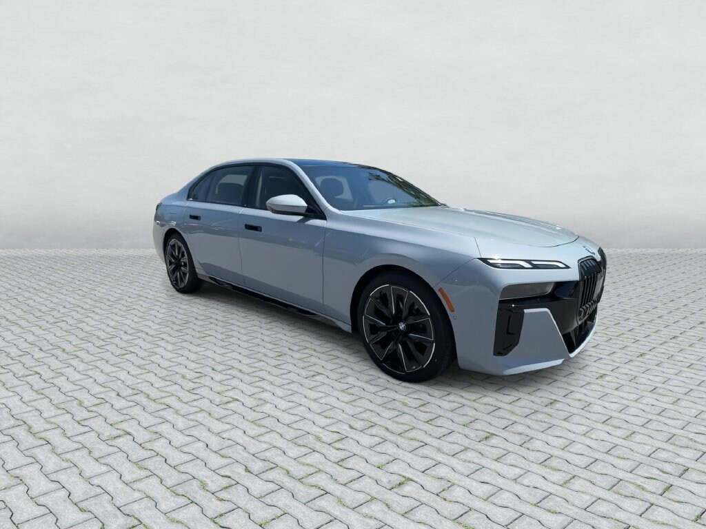 Used 2026 BMW 740i xDrive Sedan