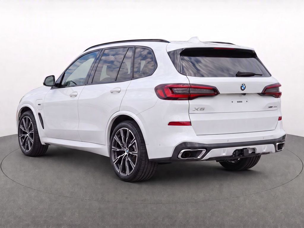 Used 2022 BMW X5 xDrive45e SUV