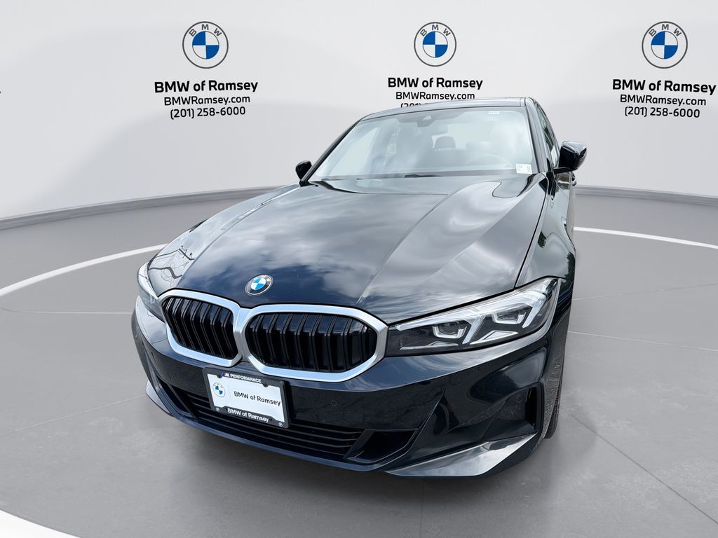 2023 BMW 3 Series 330i