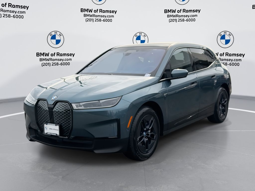 2024 BMW iX