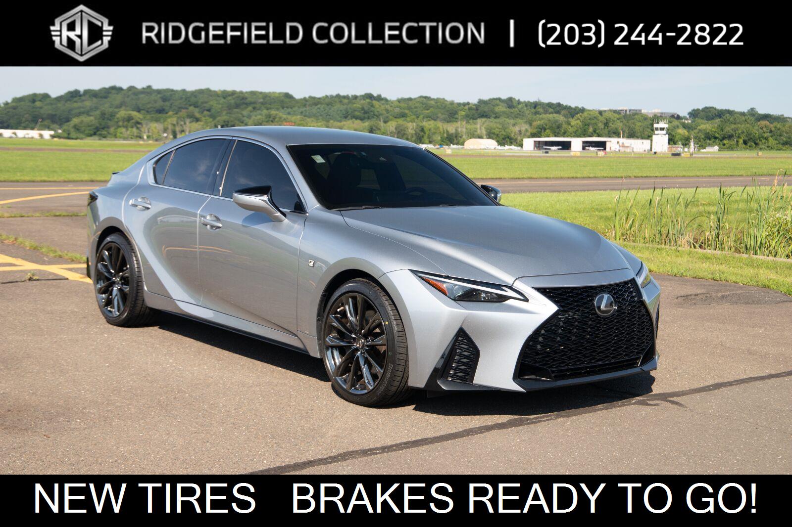 2022 Lexus IS