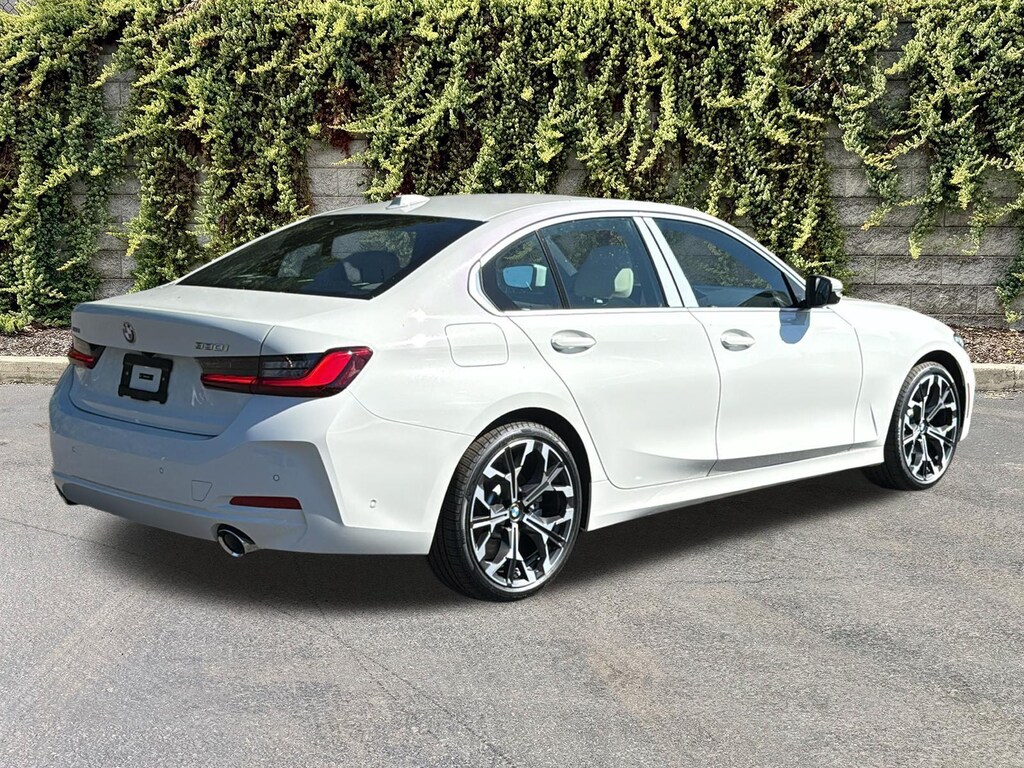 New 2026 BMW 3 Series 330i NA xDrive Sedan