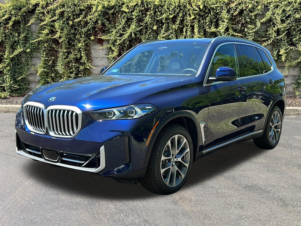 New 2026 BMW X5 xDrive40i Sports Activity Vehicle
