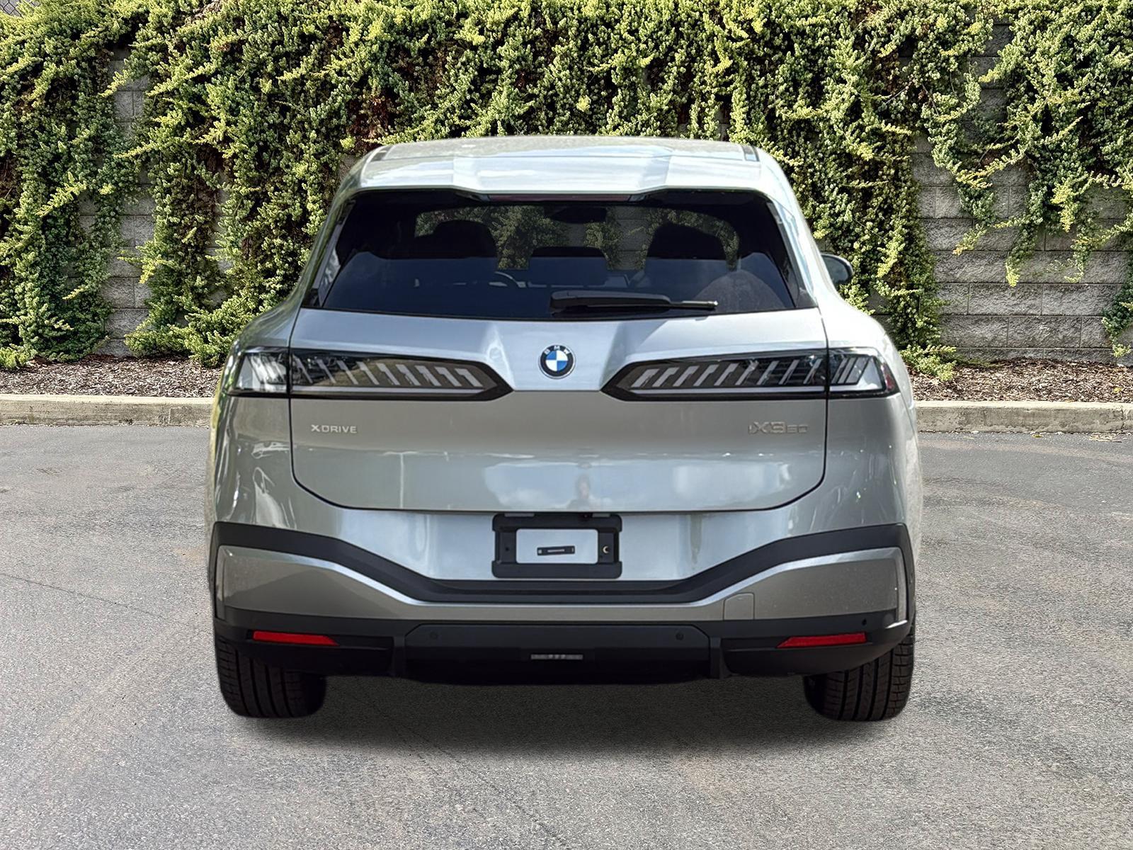 New 2027 BMW iX3 50 xDrive Sports Activity Vehicle