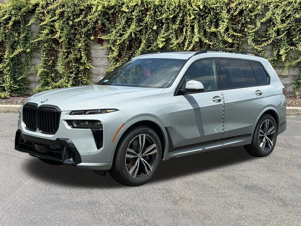 New 2027 BMW X7 xDrive40i Sports Activity Vehicle