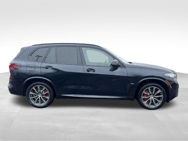 2026 BMW X5 M60i - Photo 2