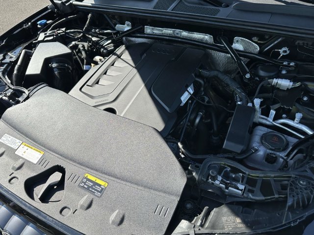 2025 Audi Q5 Premium Plus - Photo 14
