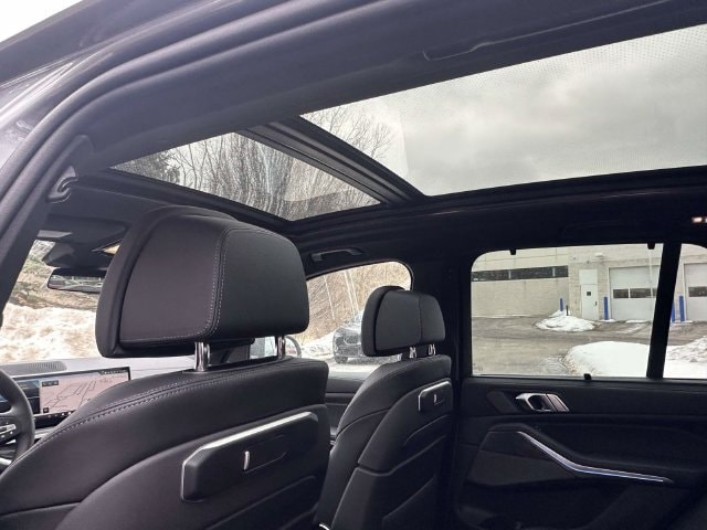 2026 BMW X5 50e - Photo 11