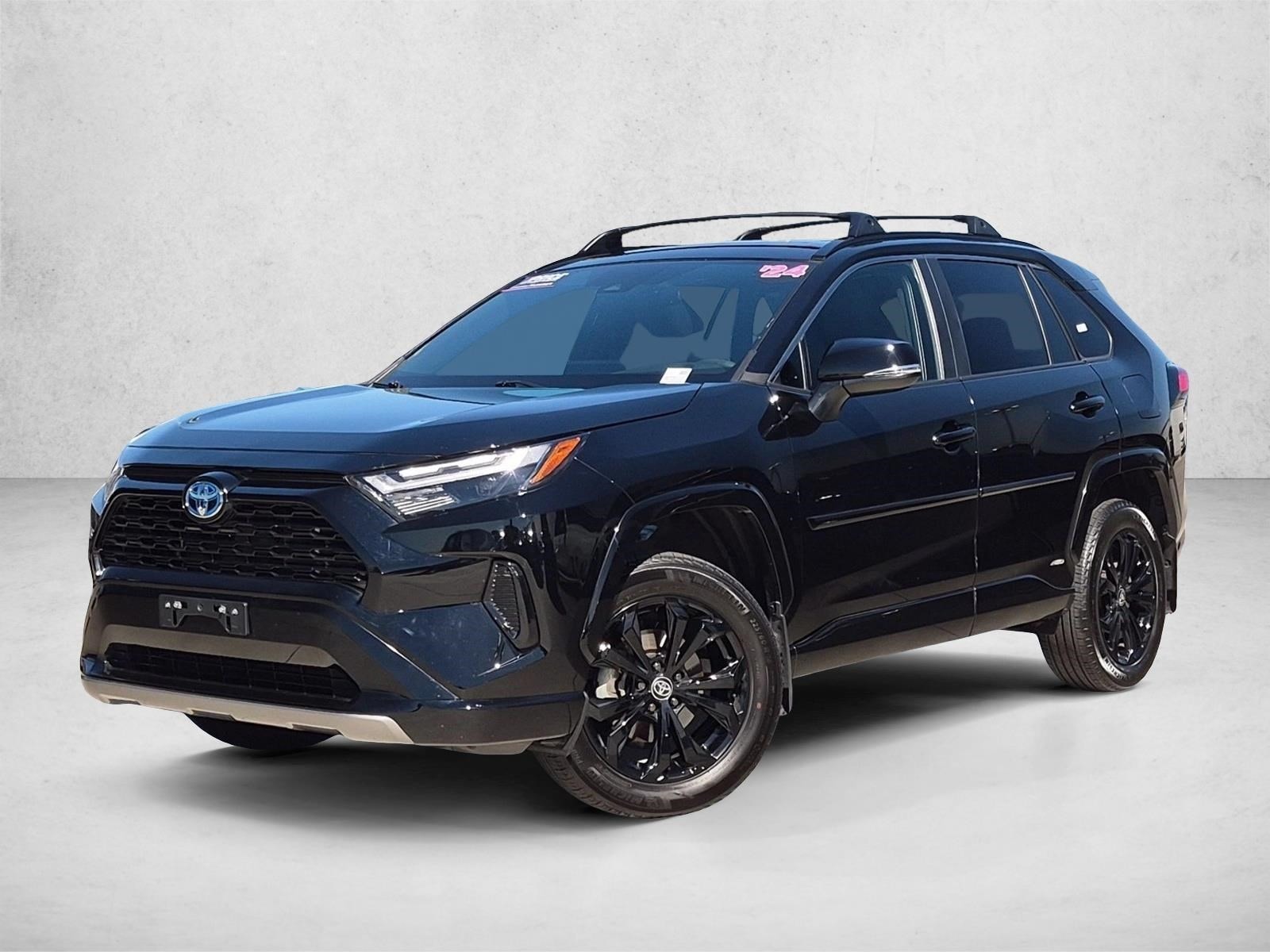 2024 Toyota RAV4 SE