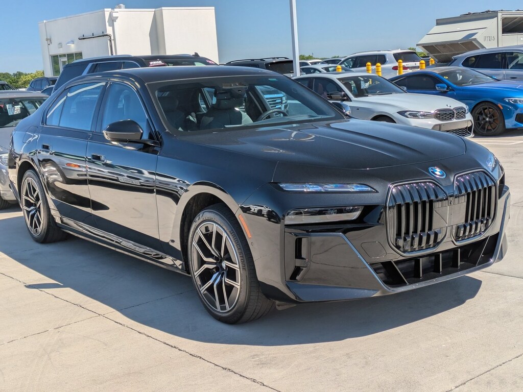 Used 2025 BMW 750e xDrive Sedan