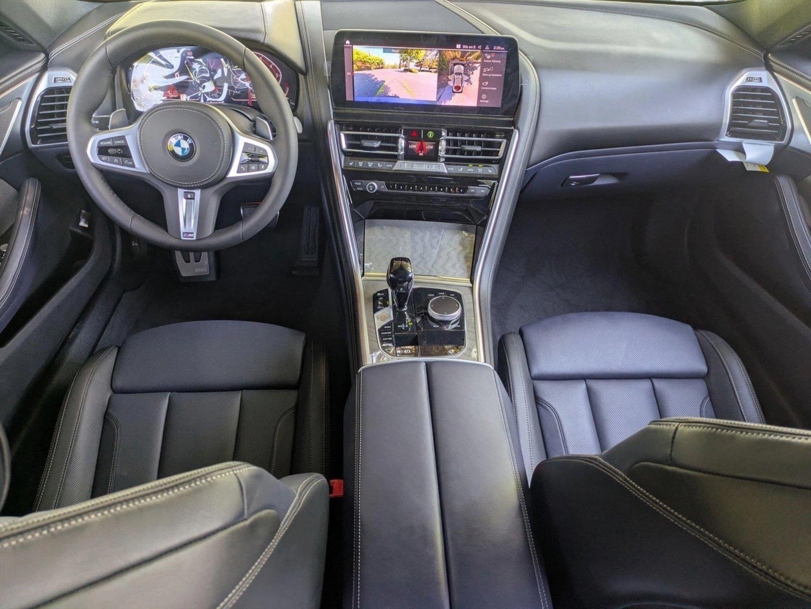 2026 BMW 8 Series 840i - Photo 17