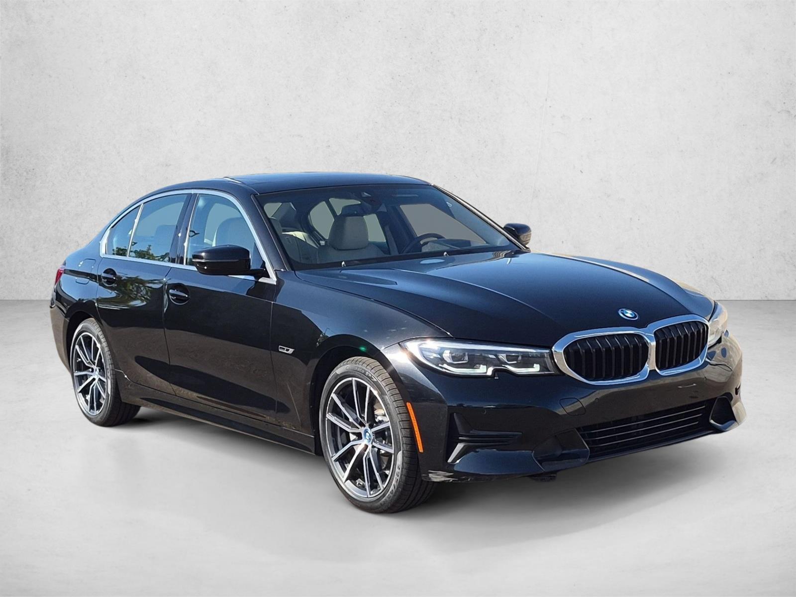 Certified 2022 BMW 330e Sedan