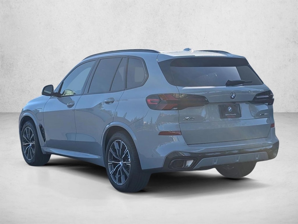 New 2026 BMW X5 PHEV xDrive50e SUV