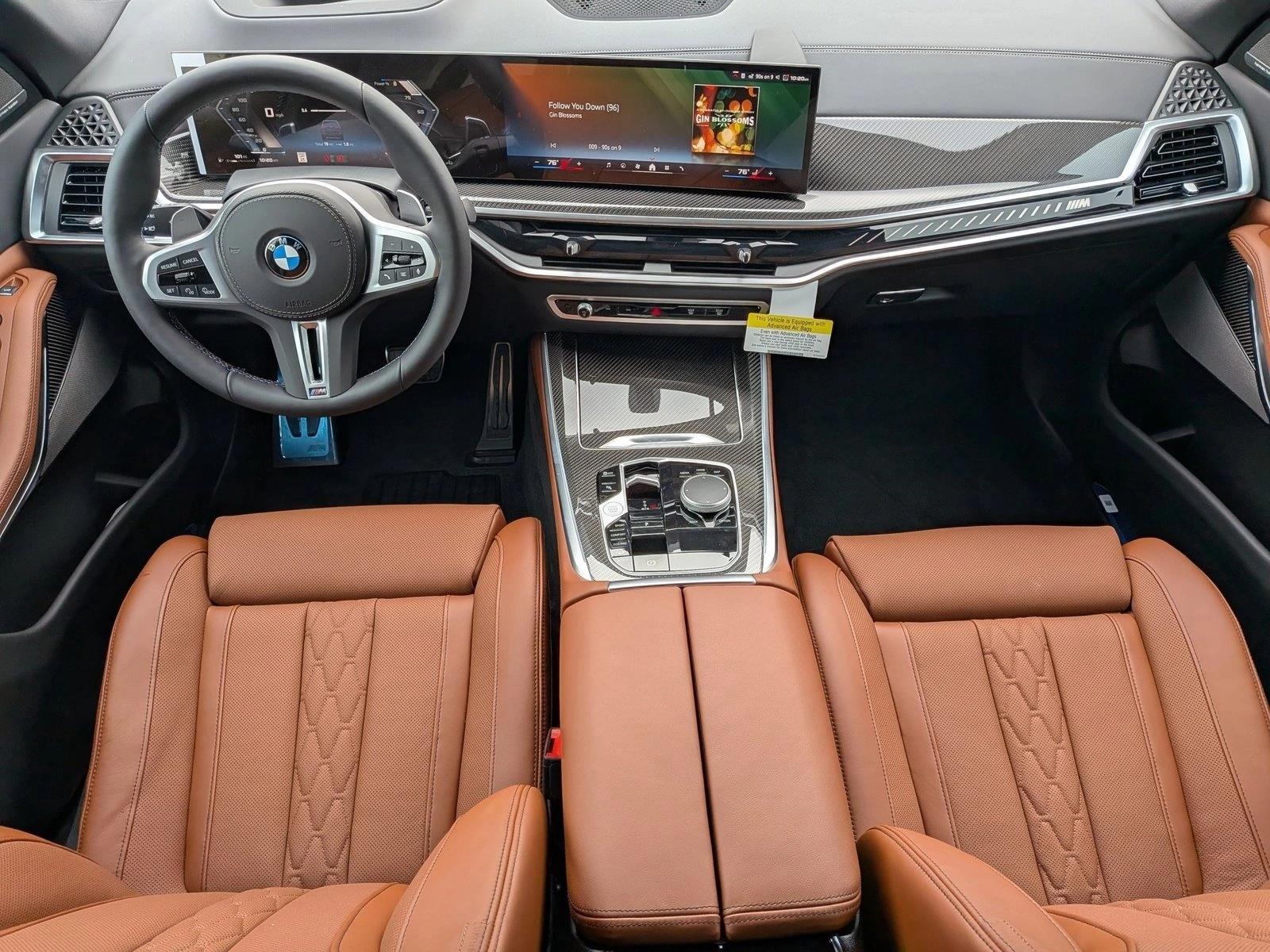 2026 BMW X5 M60i - Photo 16