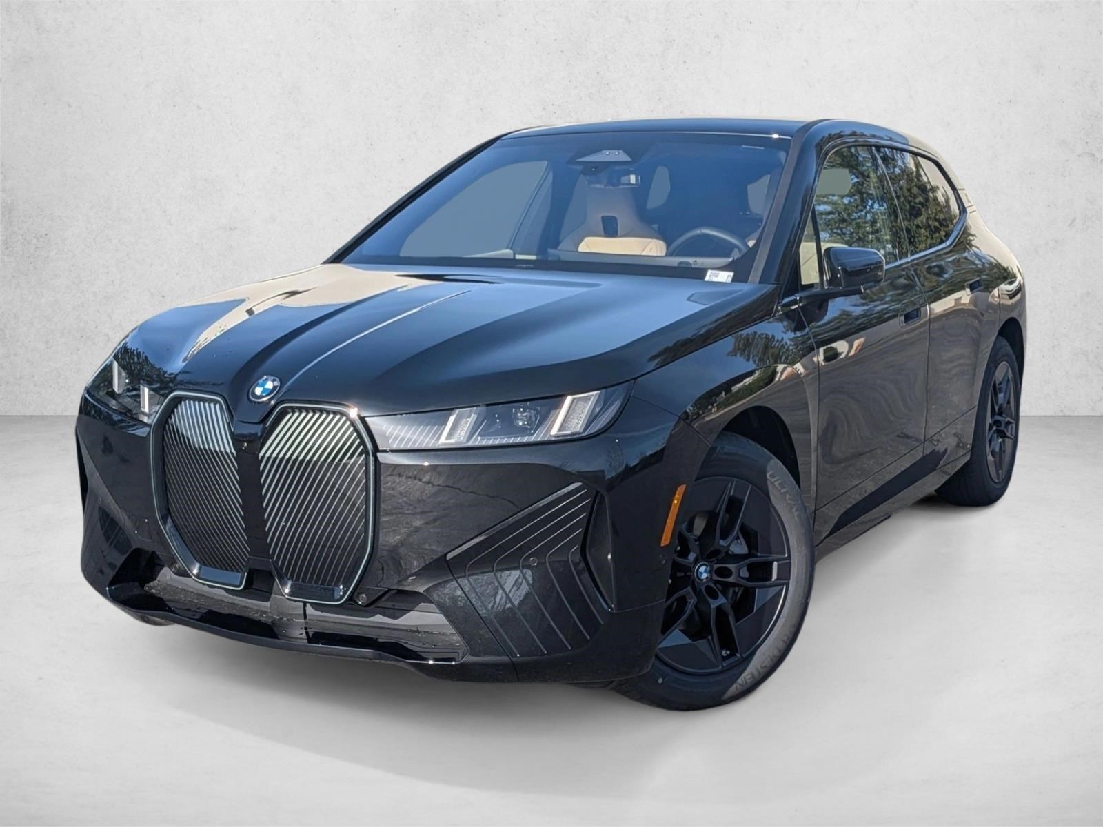  BMW iX