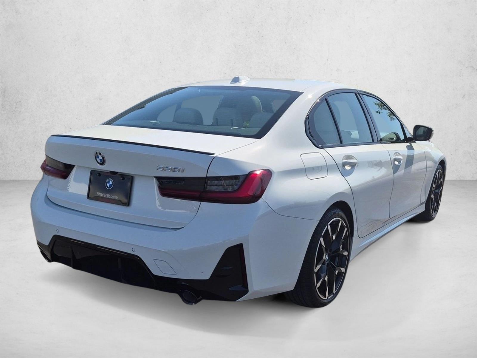New 2026 BMW 330i Sedan