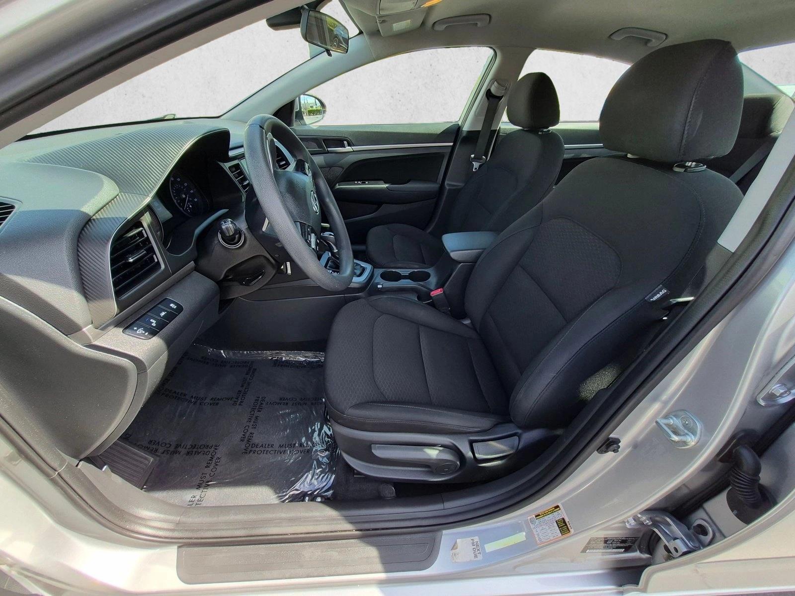 2020 Hyundai Elantra SEL - Photo 11