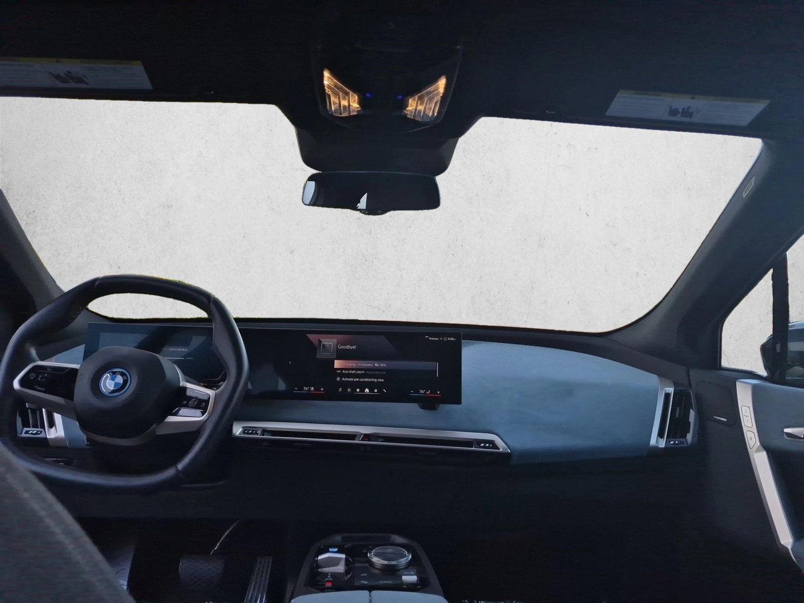 2024 BMW iX Base - Photo 19