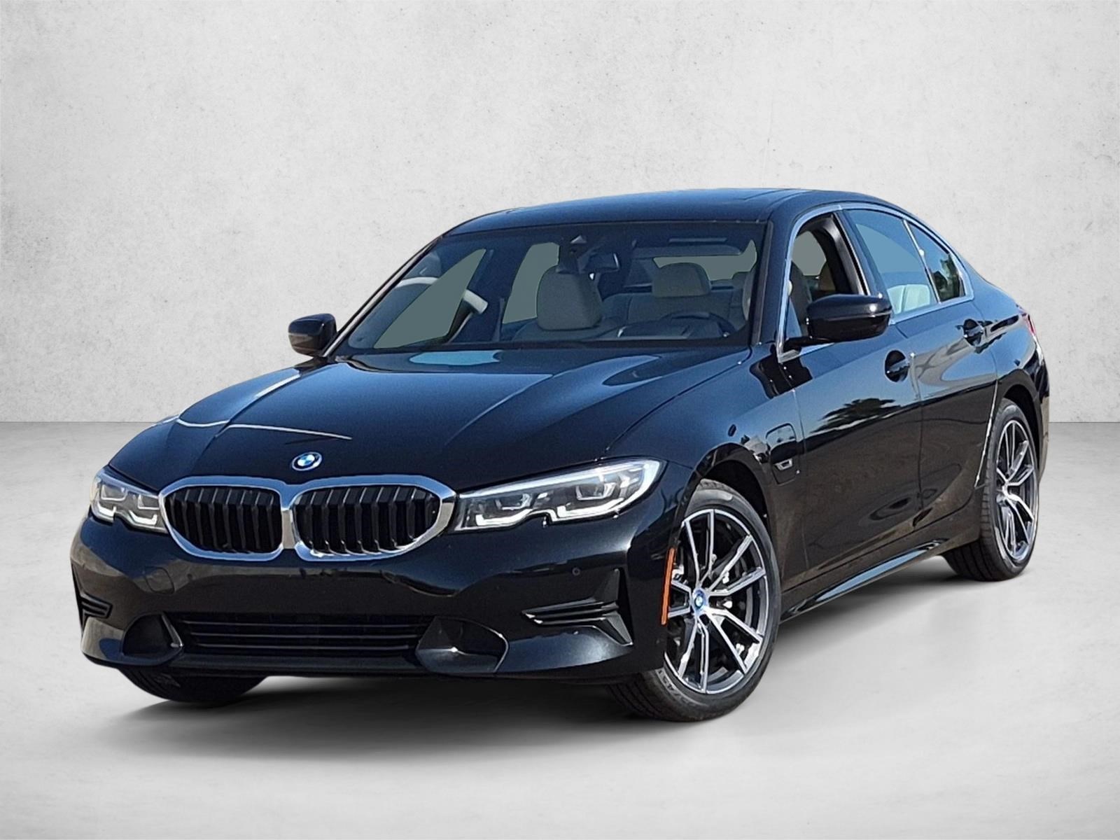 Certified 2022 BMW 330e Sedan